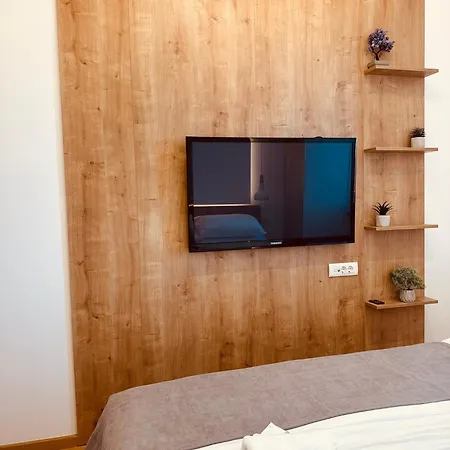 Snowtime Zlatni Javor 407 Apartman *