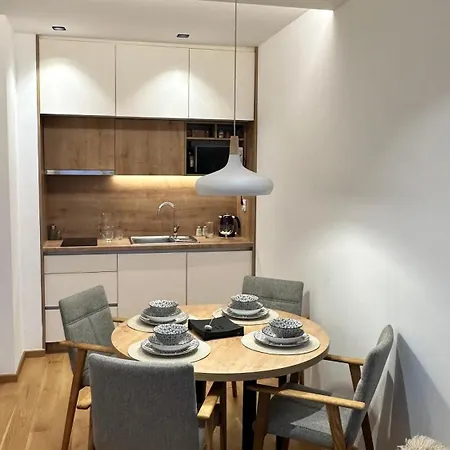 Snowtime Zlatni Javor 407 Apartman Jahorina